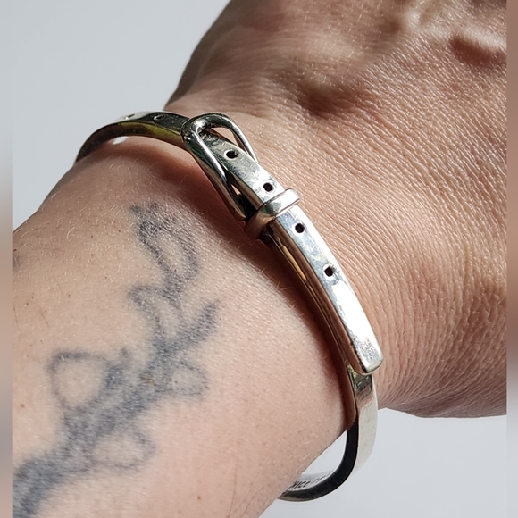 Taxco SS Hinged Buckle Bracelet - Picture 2 of 6